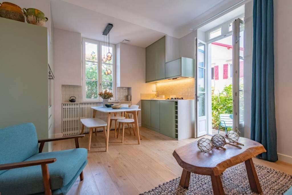 Cote Des Basques, Terrasse, Confort Et Qualite Биарриц Экстерьер фото